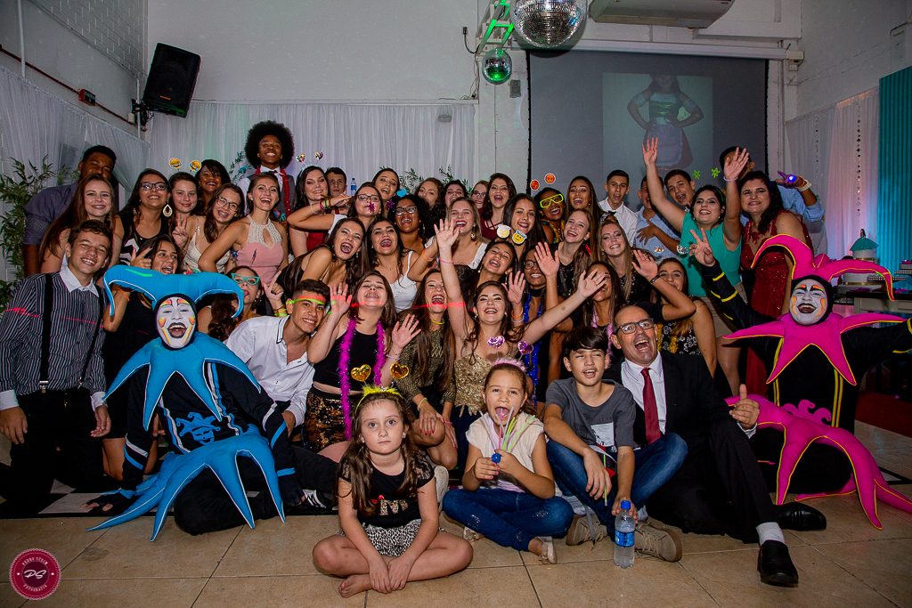 fotografia de 15 anos da Gabi realizado no Espaço Souza em Gravataí