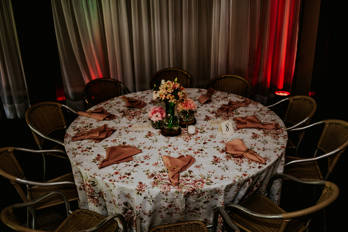 Fotografia de casamento pedro stein detalhe da mesa dos convidados