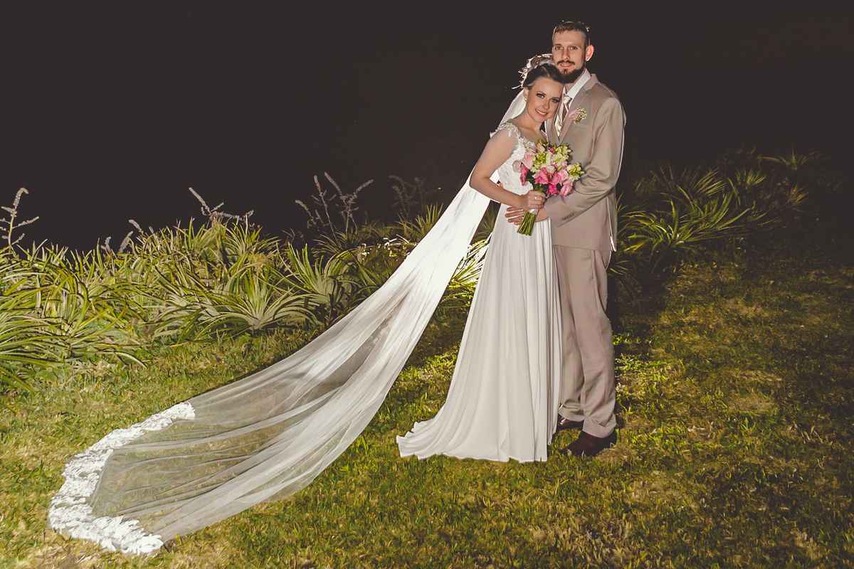 fotógrafo de casamento em cachoeirinha fotografia posada dos noivos no local da cerimônia