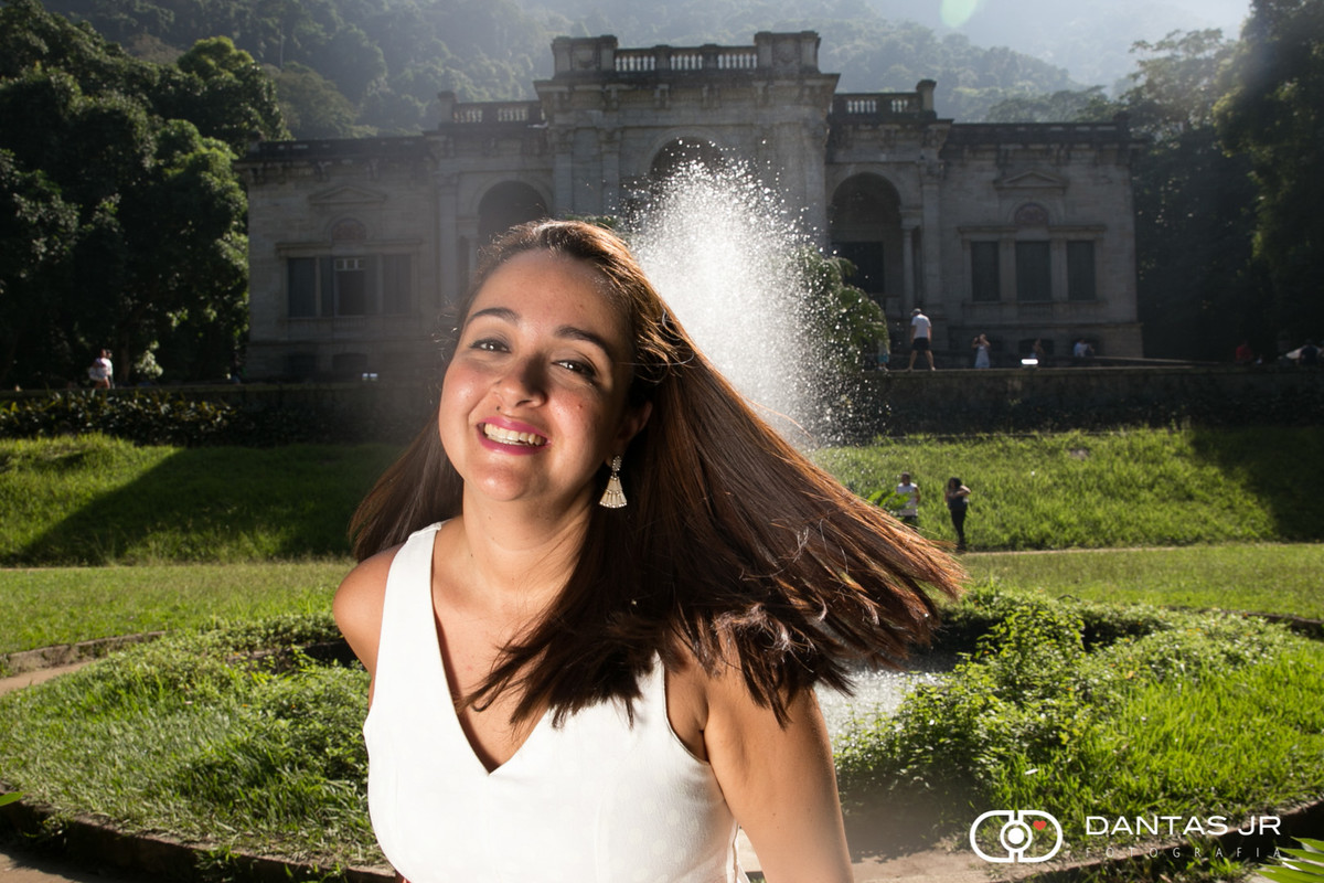 casal correndo no Parque Lage