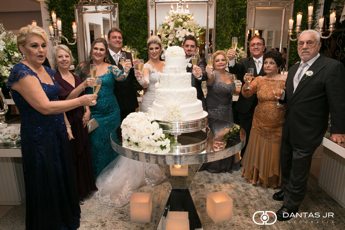 casamento na casa das canoas com mc andinho