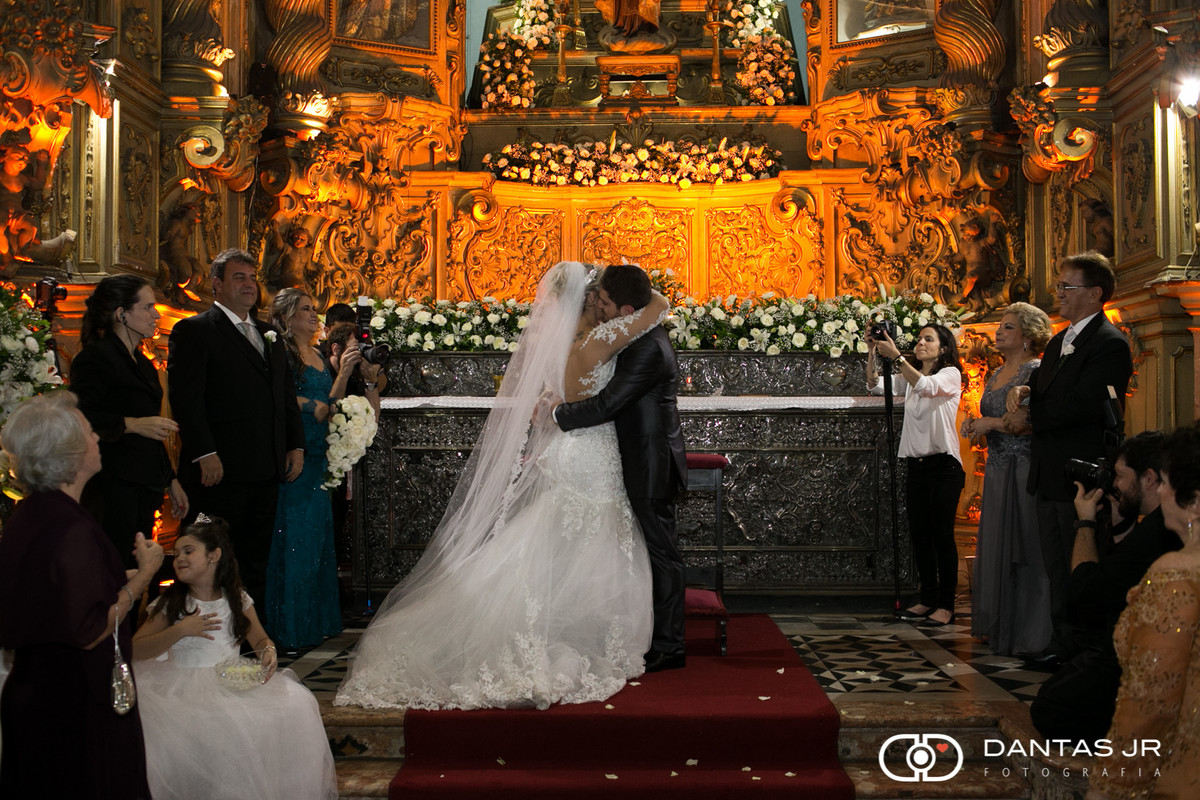 casamento na casa das canoas com mc andinho