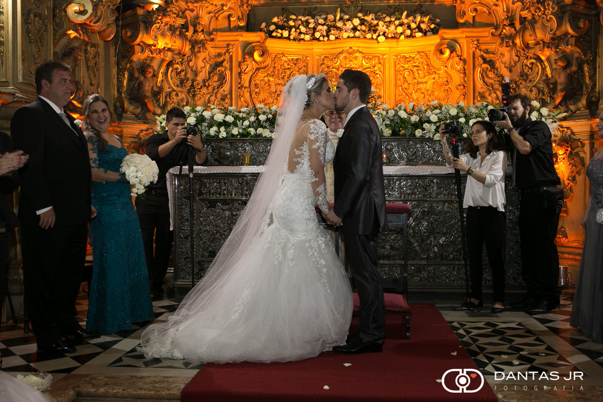 casamento na casa das canoas com mc andinho