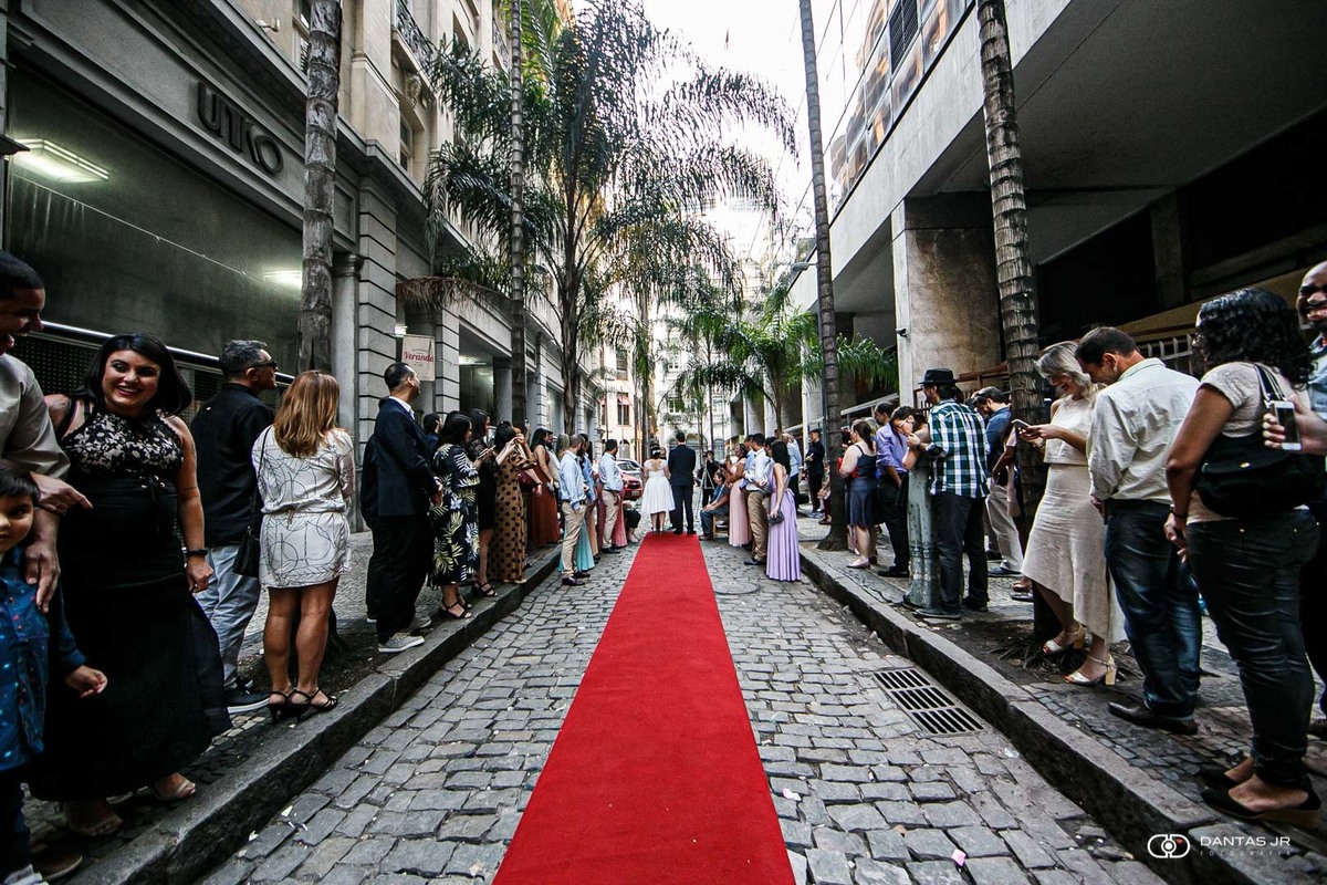 casamento realizado na rua no centro do Rio de Janeiro Bistro Ouvidor Miniwedding