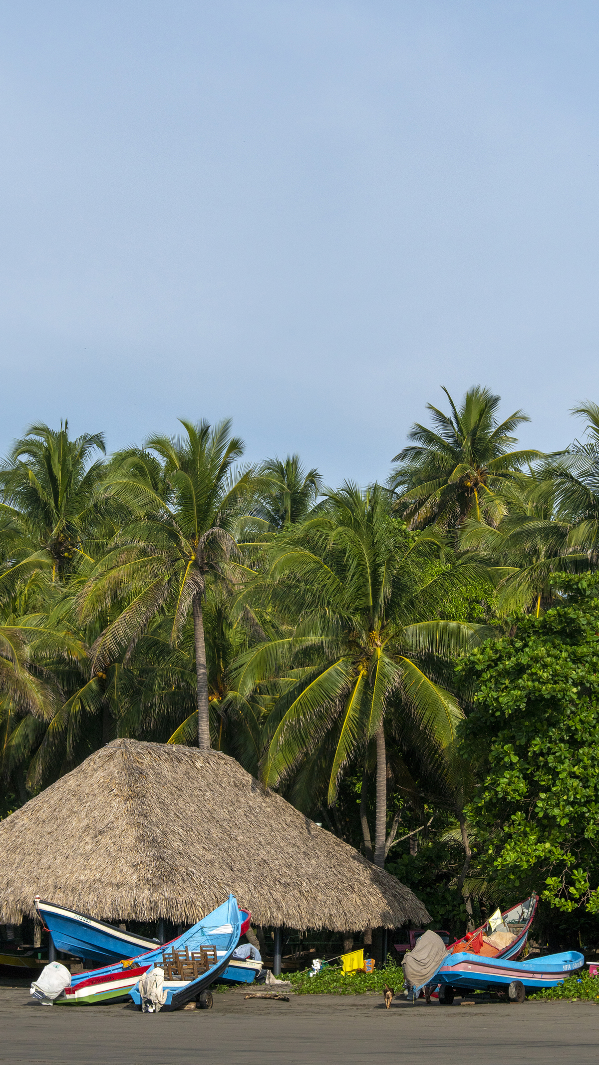 Barco El Salvador Vetical