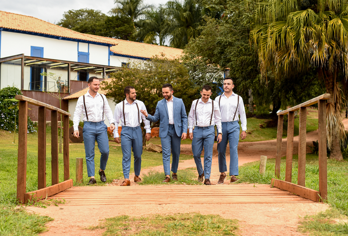padrinhos e noivo