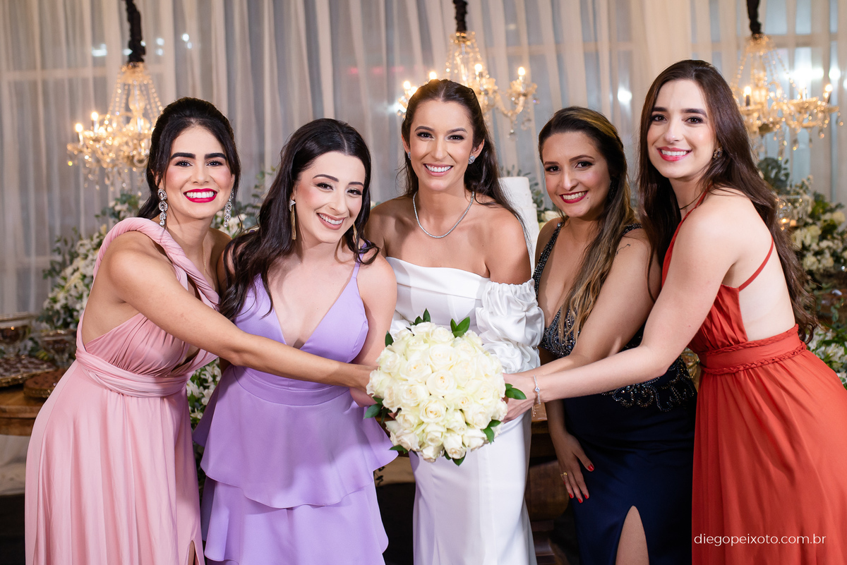 Amigas da noiva no casamento em caratinga