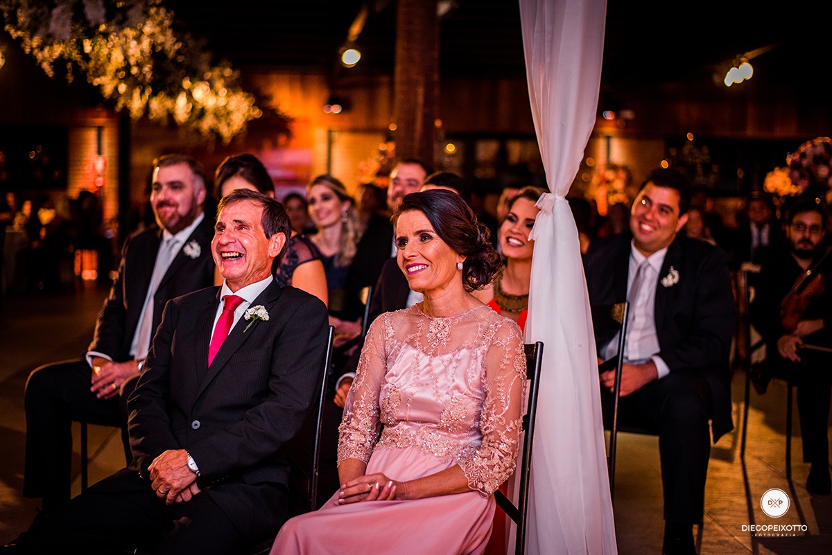 videos com fotos, produtora de vídeo, fotos casamento, blog de casamento, foto book, foto vídeo, produção audiovisual, casamentos diferentes