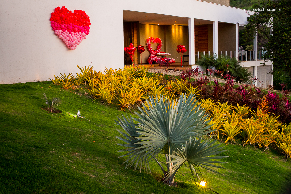 Decoração de festa infantil de coração em caratinga pelo fotógrafo Diego Peixotto
