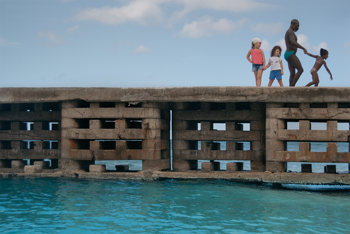 
Fotografia; Fotografo em Aveiro, Criatividade; Daniel Ribeiro; Portugal, Familia; Crianças; Felicidade; Retratos; Retrato de Crianças; Child; Coimbra; Aveiro; Porto; Fotografia de Familia; Best Photographer; Portugal; Irmãs; Melhor amigo; Cuba