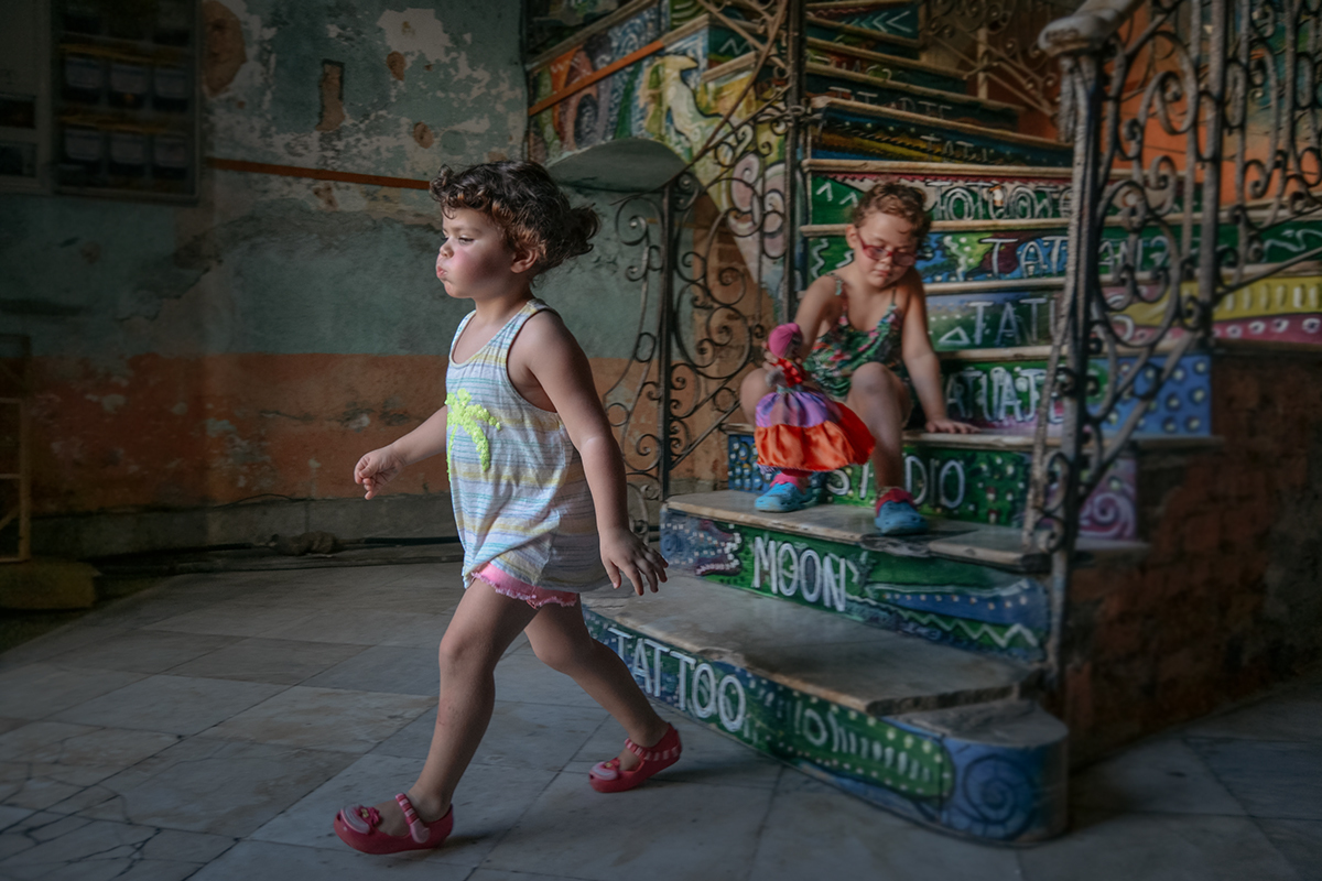 
Fotografia; Fotografo em Aveiro, Criatividade; Daniel Ribeiro; Portugal, Familia; Crianças; Felicidade; Retratos; Retrato de Crianças; Child; Coimbra; Aveiro; Porto; Fotografia de Familia; Best Photographer; Portugal; Irmãs; Melhor amigo; Cuba