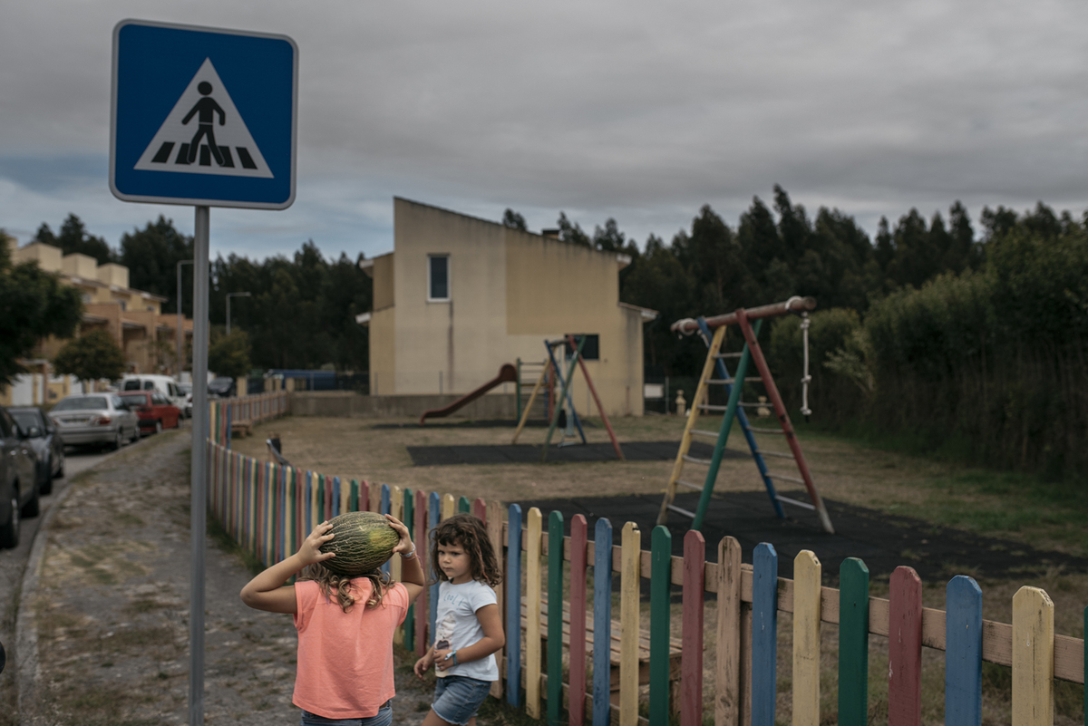 Fotografo de Familia; Fotografo de Aveiro; Best Photography; Portugal; Daniel Ribeiro; Crianças; Familia; Portugal; Irmãs; Child; Crianças; Cumplicidade; Amigos; Melhor Amigo; Retratos; Retrato de Crianças