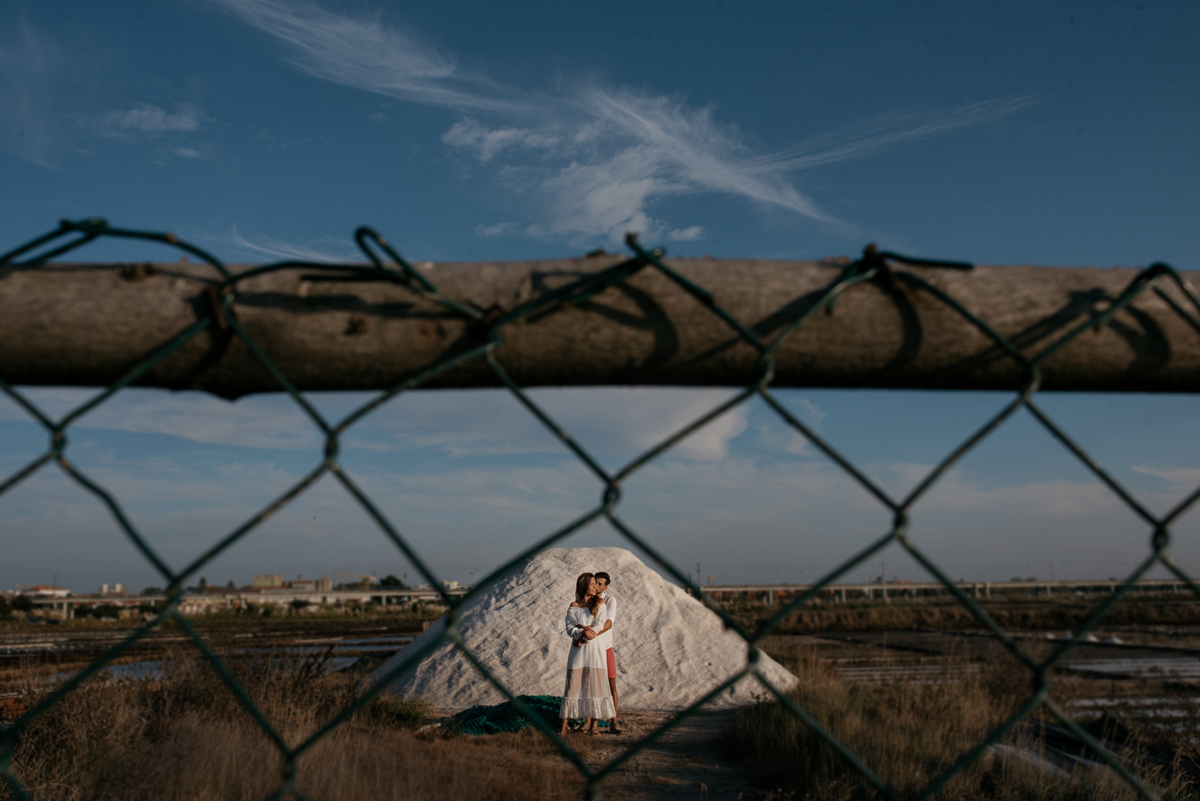 Fotografo de Casamento; Wedding Photographer; Wedding Ideas; Vestido de Noiva; Sessao Solteiros; Geometria; Melhor Fotografo de Casamento; Best Wedding Photographer; Intimo; WeddingPhoto; Lisboa; Cor; Original; Salinas