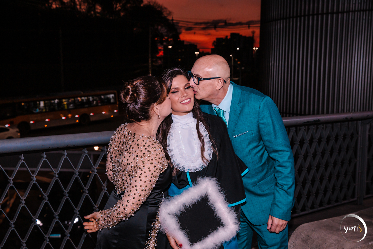 Formatura
Formanda
Formatura Porto Alegre
ESPM
SimiS Fotografia