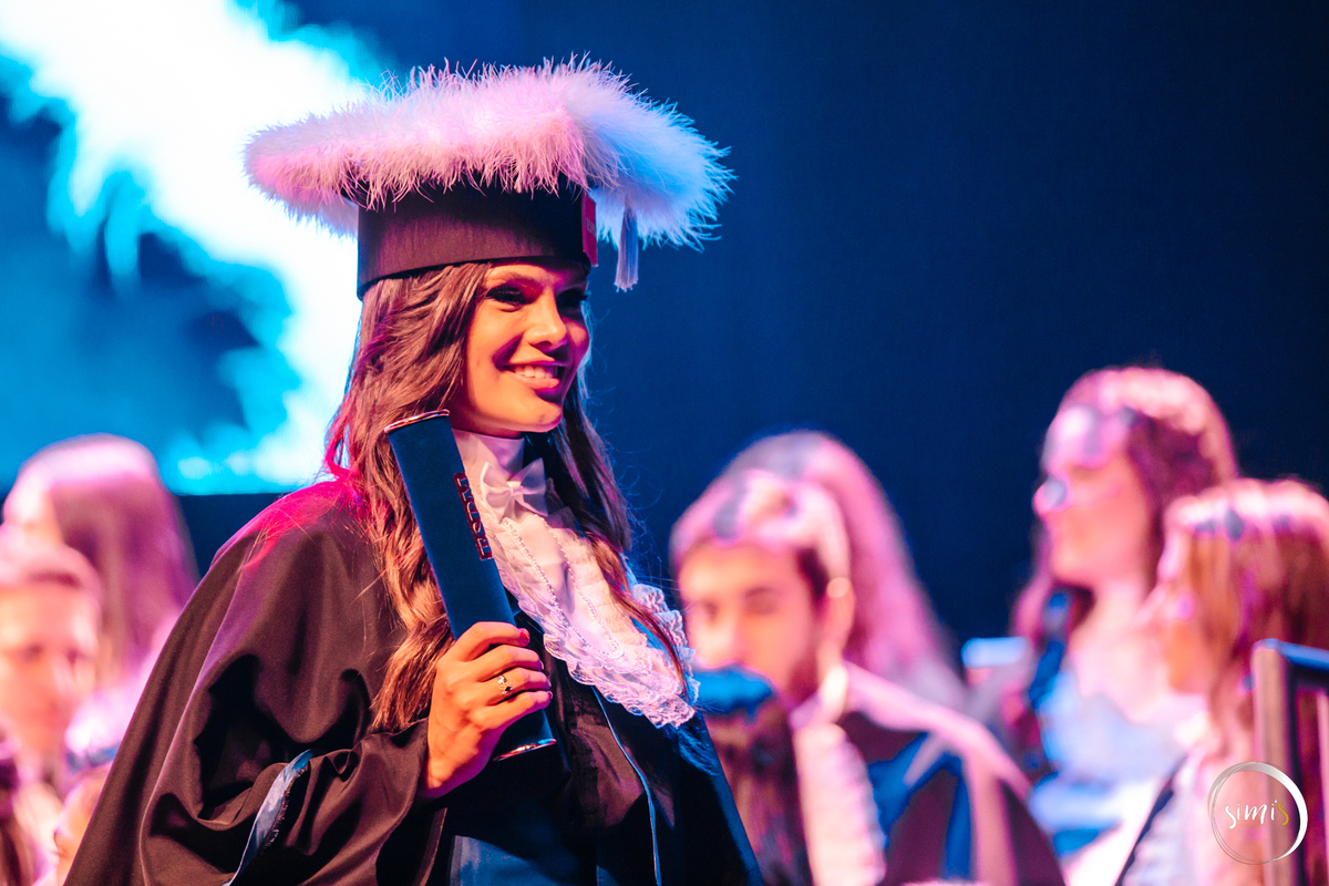 Formatura
Formanda
Formatura Porto Alegre
ESPM
SimiS Fotografia