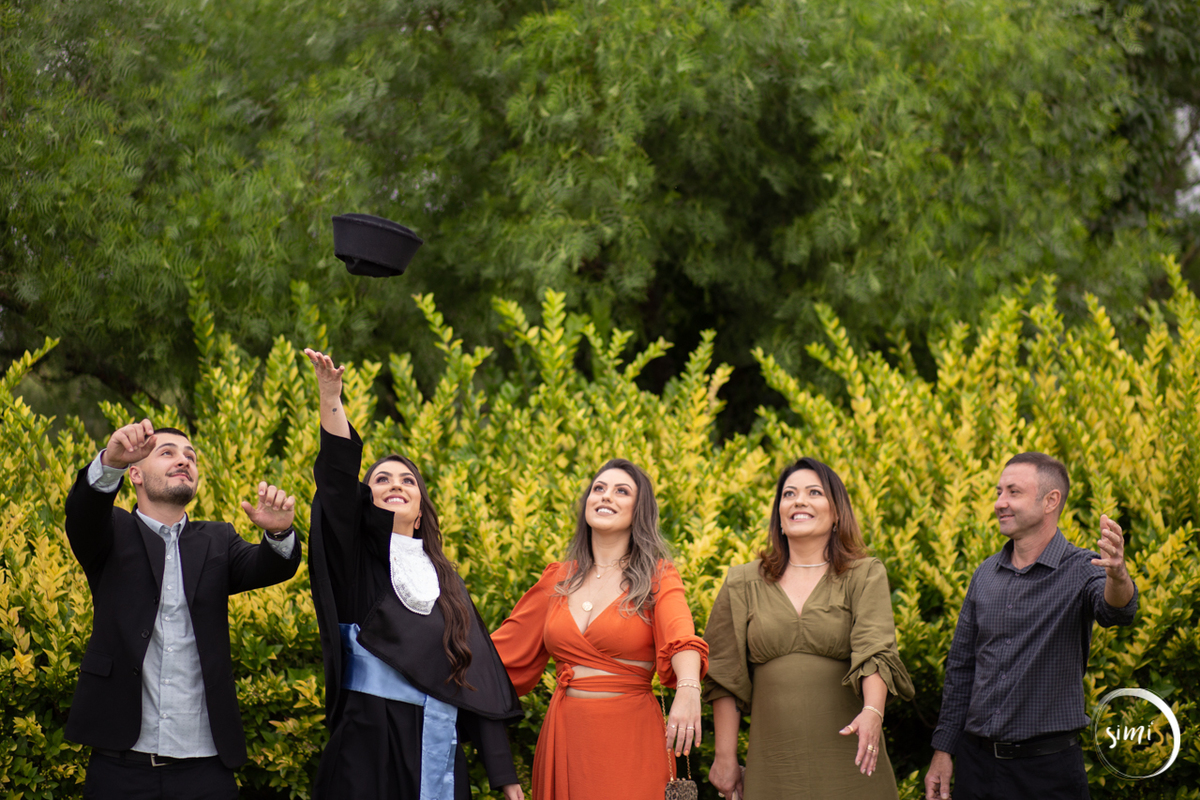 Formatura
Formanda
Formatura Vacaria
UCS
SimiS Fotografia