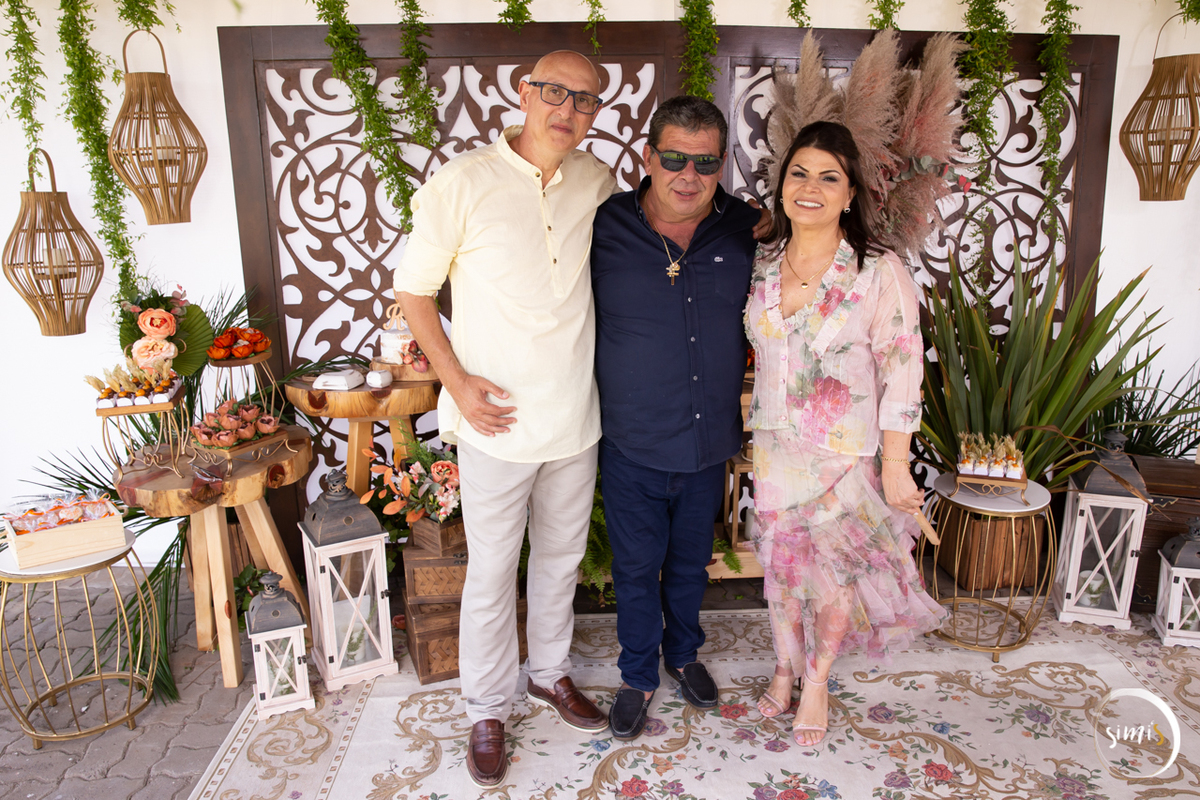 Ensaio de Família
Aniversario de Casamento
Renovação de Votos
Bodas de coral
Casamento
Casamento ao Ar Livre
Simi'S Fotografia
SimiS Fotografia
fotógrafo de Casamento
Vacaria