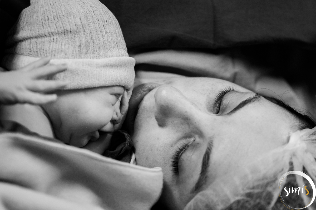 Mãe de Menina
Menina
É uma menina
Nascimento
Fotografia de parto