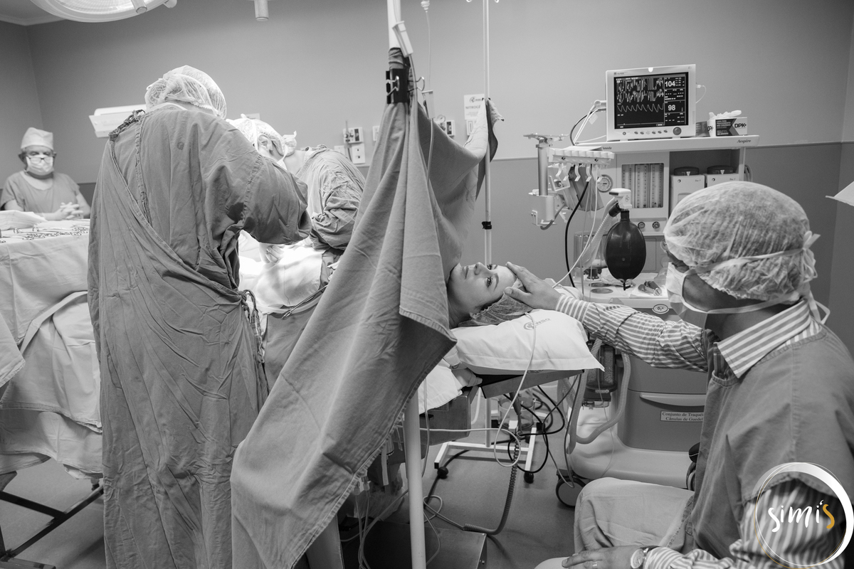 Maternidade
Bloco Cirúrgico
Cesariana
Cesárea
Simi'S Fotografia