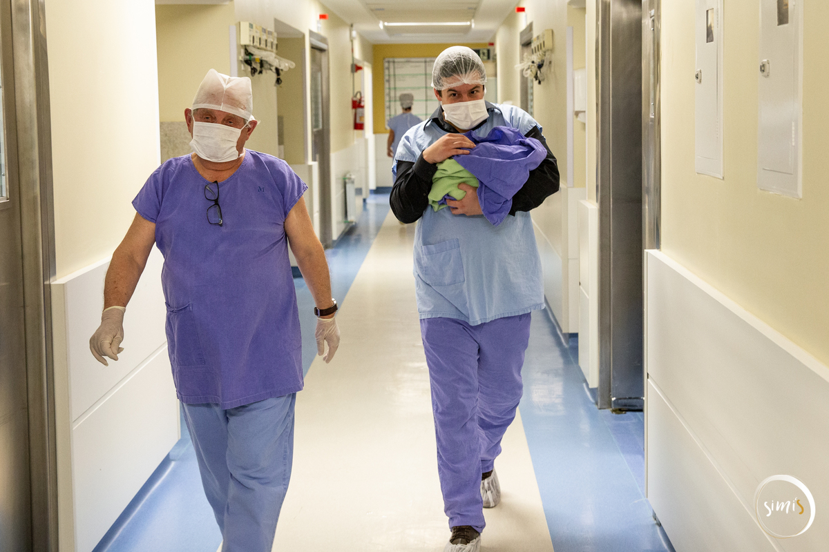 pai carregando filho
papai coruja
pai emocionado
simi's fotografia