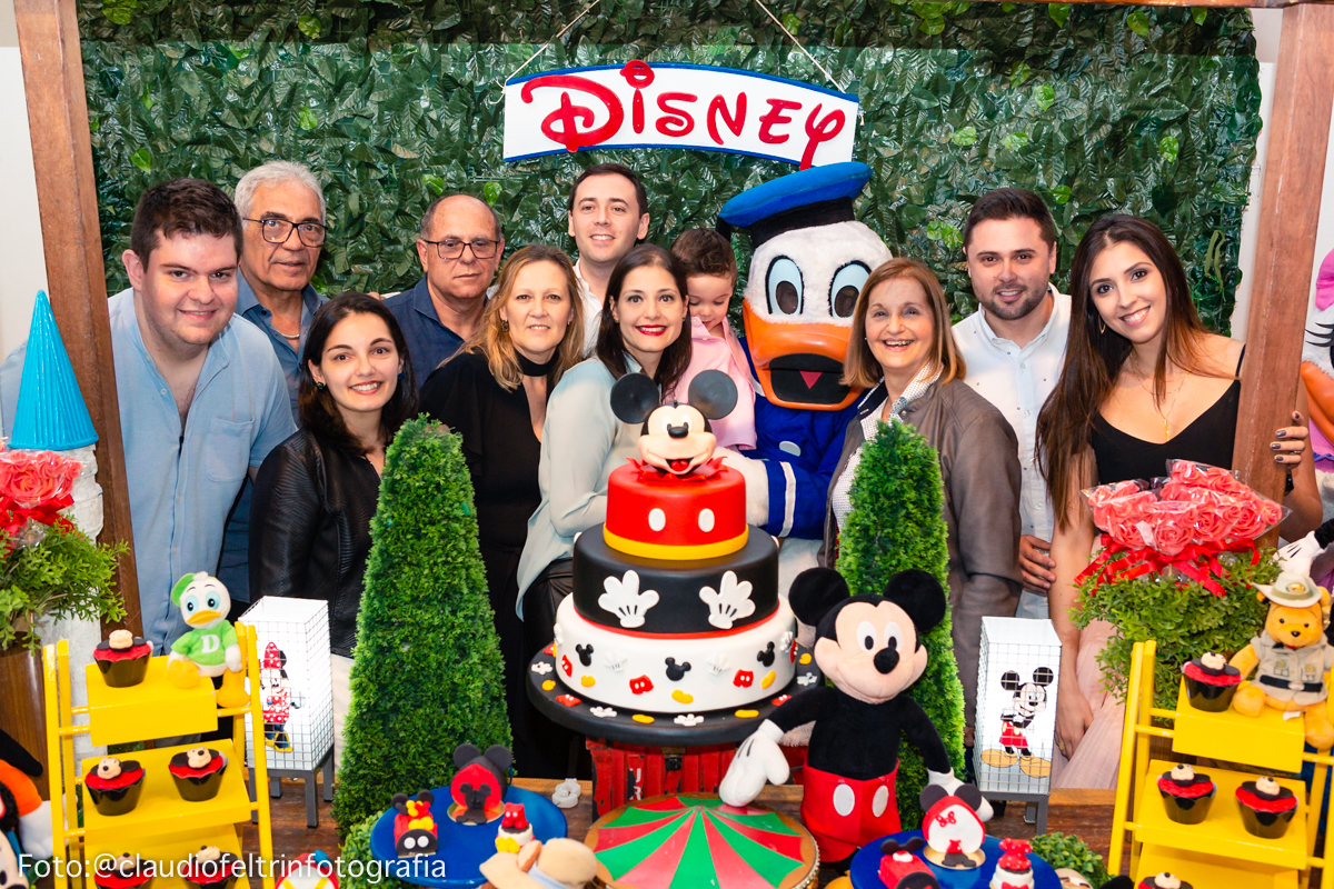 família reunida para o fotografo de são paulo