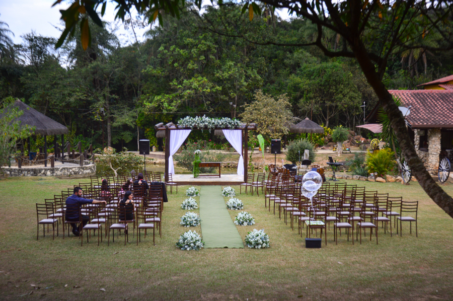 casamento no campo na cidade de Mateus Leme