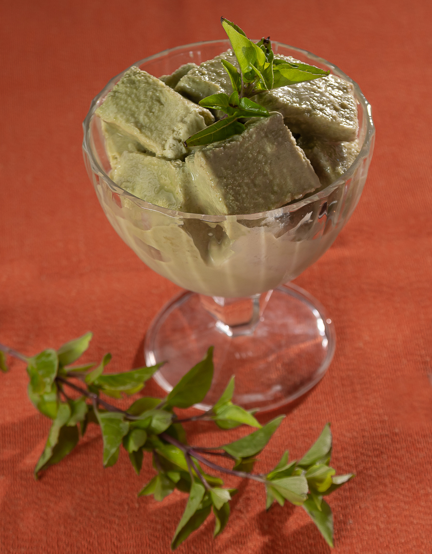 Sorvete de Manjericão
