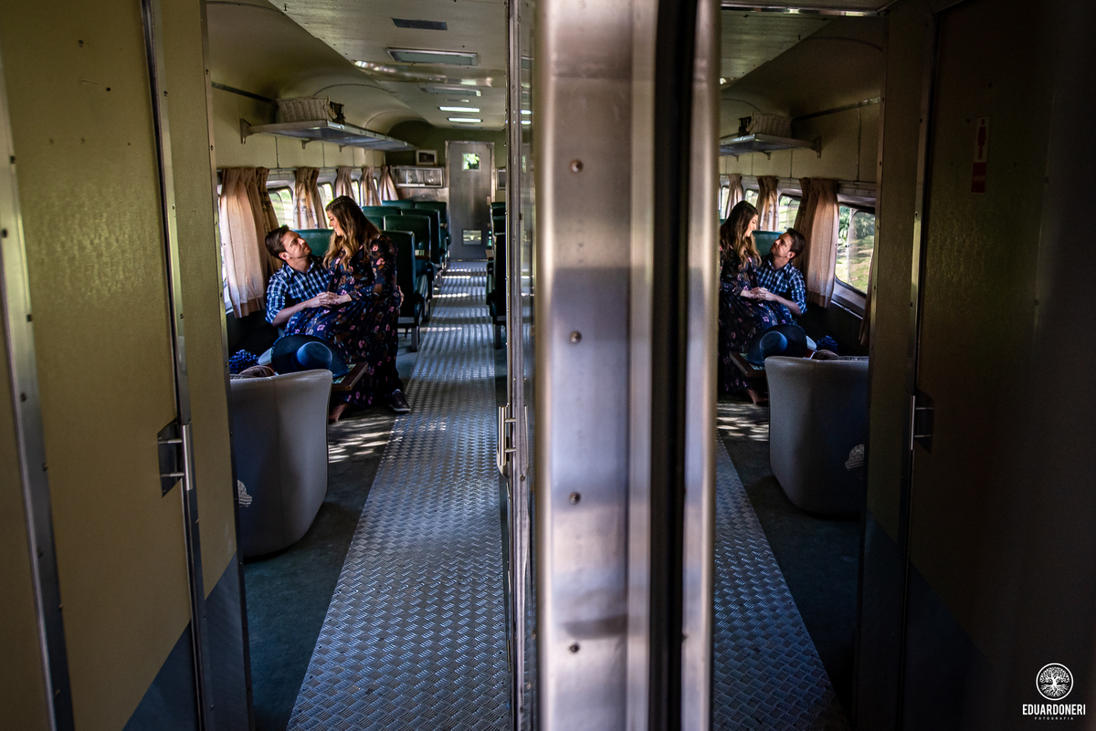 Ensaio em Piaraquara na região metropolitana de Curitiba, the Cave, uma vinícola situada numa ferrovia antiga do Paraná, opções de fazer um refeição dentro do vagão antigo da RFFSA