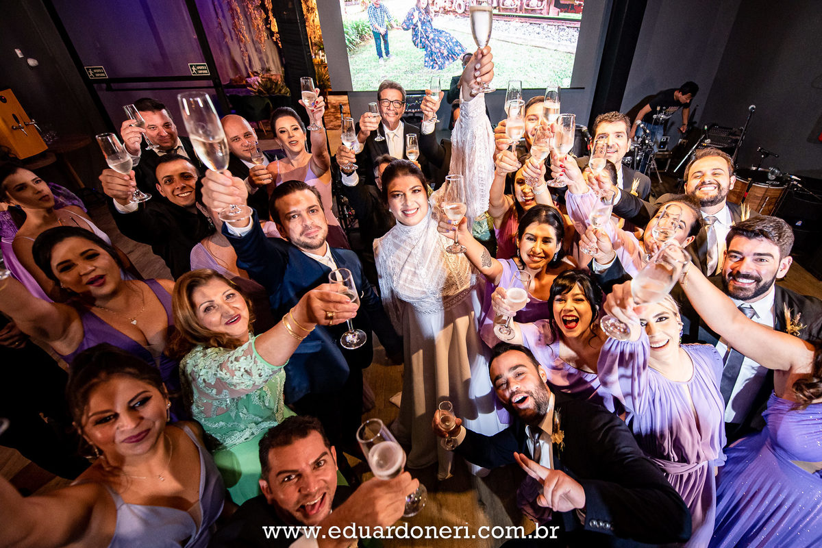 recepção de casamento realizado em Assis no espaço estilo para festas