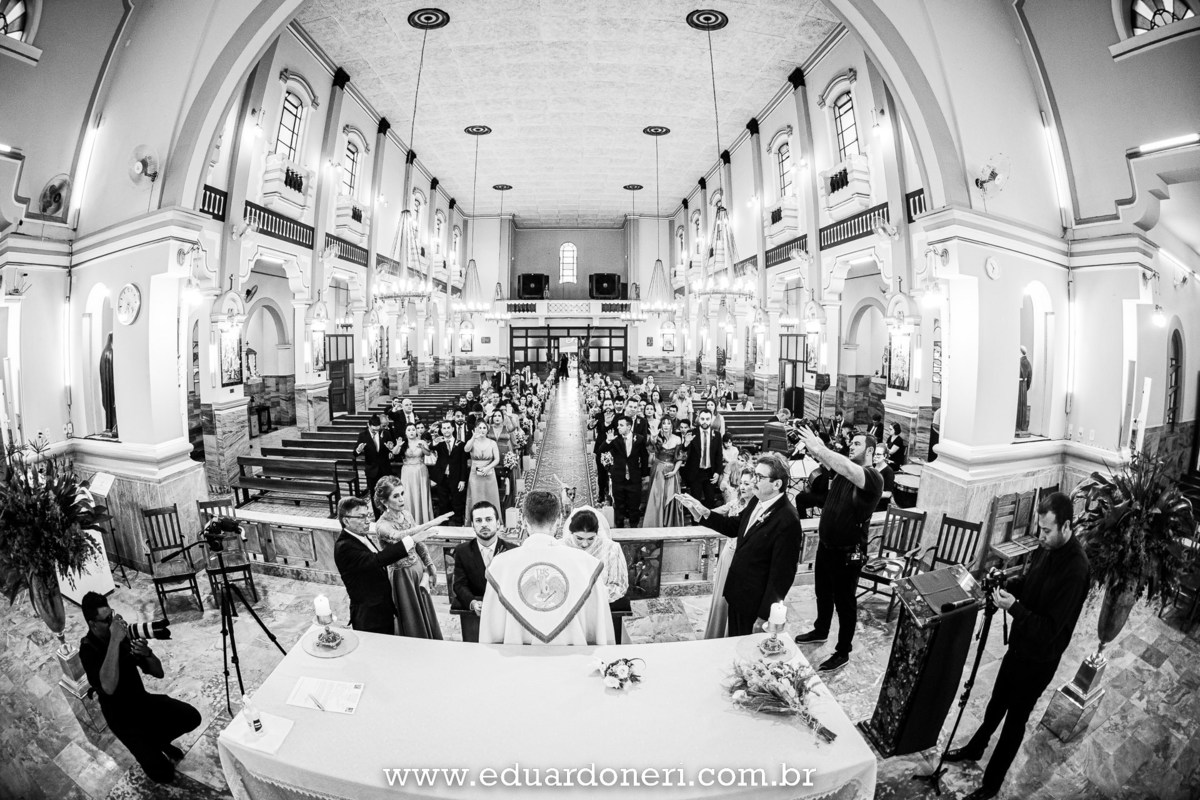 casamento realizado em Candido Mota em Sao Paulo na Igreja Matriz da cidade