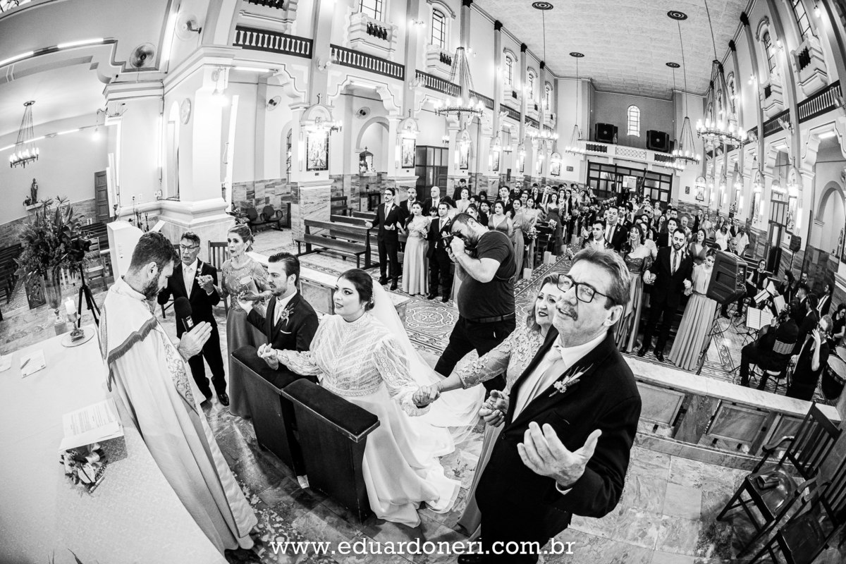 casamento realizado em Candido Mota em Sao Paulo na Igreja Matriz da cidade