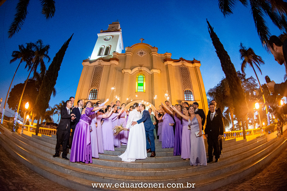 casamento realizado em Candido Mota em Sao Paulo na Igreja Matriz da cidade