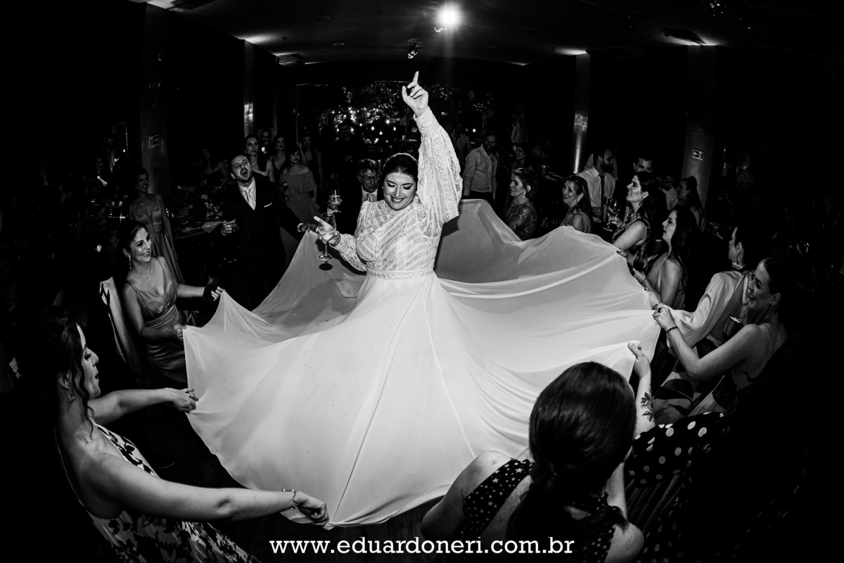 recepção de casamento realizado em Assis no espaço estilo para festas