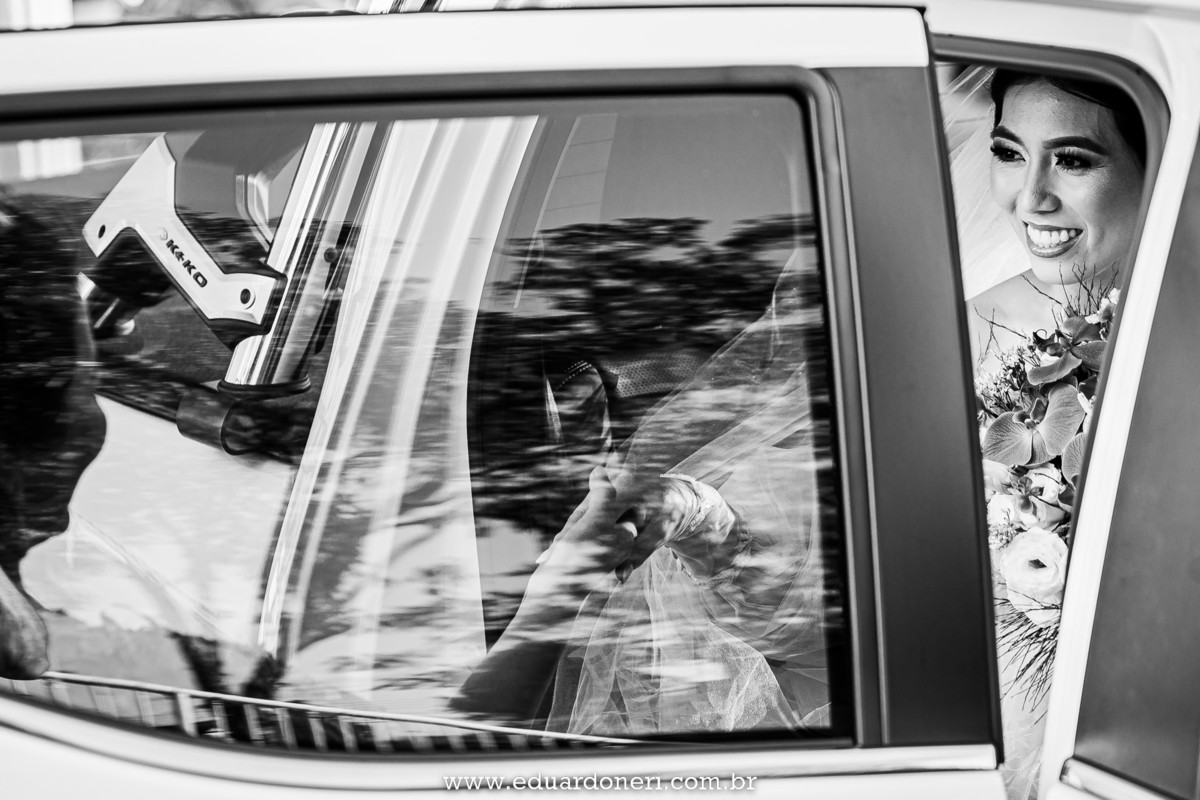 Casamento realizado no Santuário Santa Terezinha em Bandeirantes no Paraná