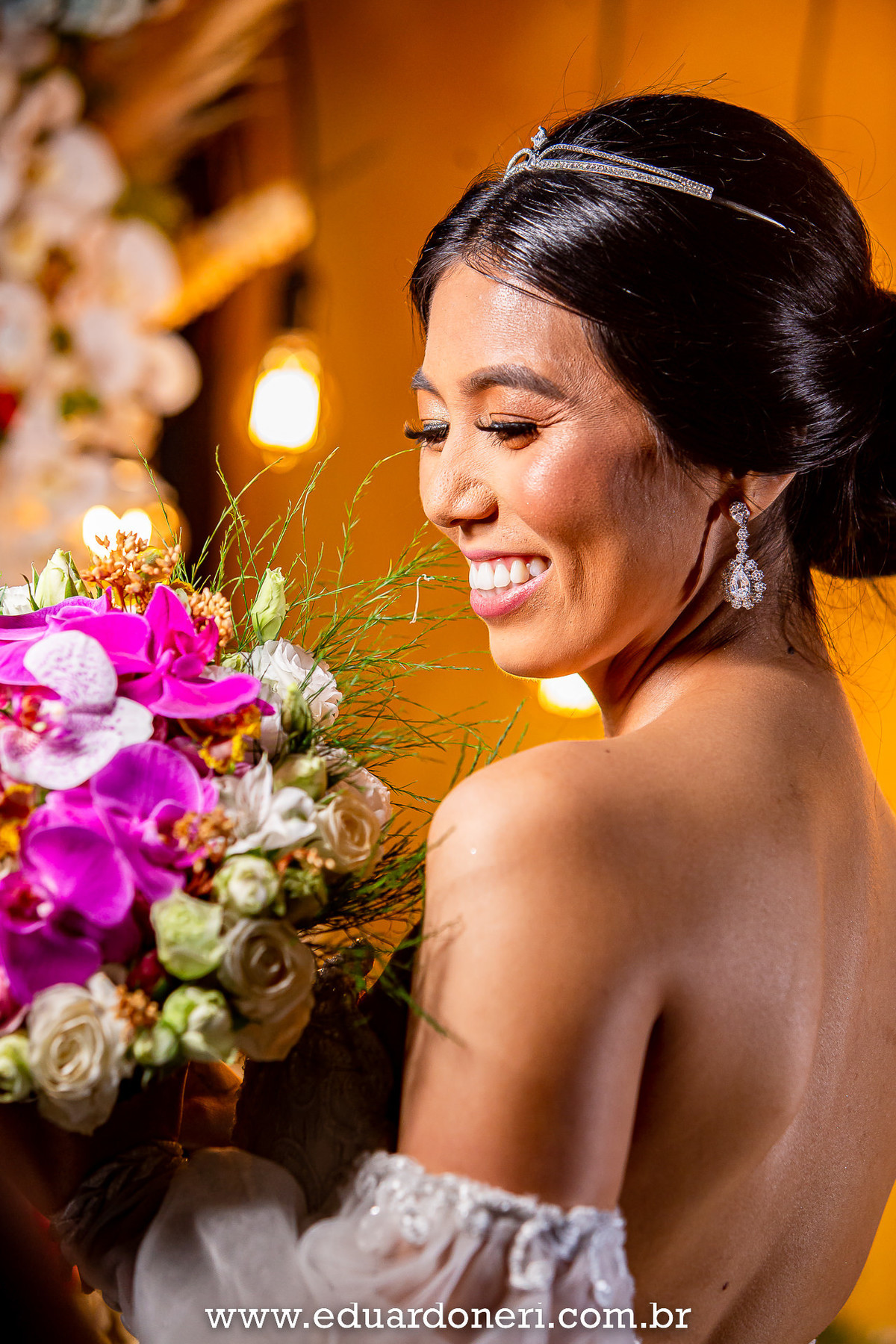 Casamento realizado no Santuário Santa Terezinha em Bandeirantes no Paraná