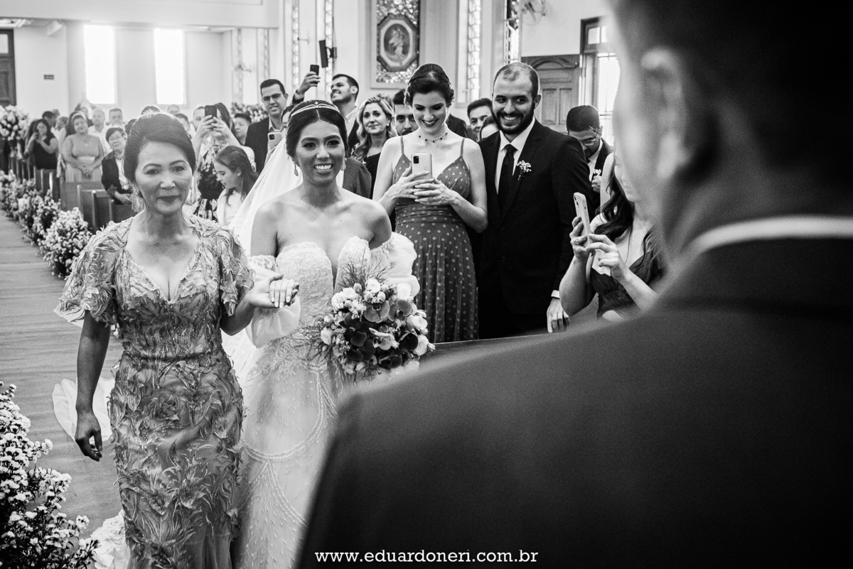 Casamento realizado no Santuário Santa Terezinha em Bandeirantes no Paraná