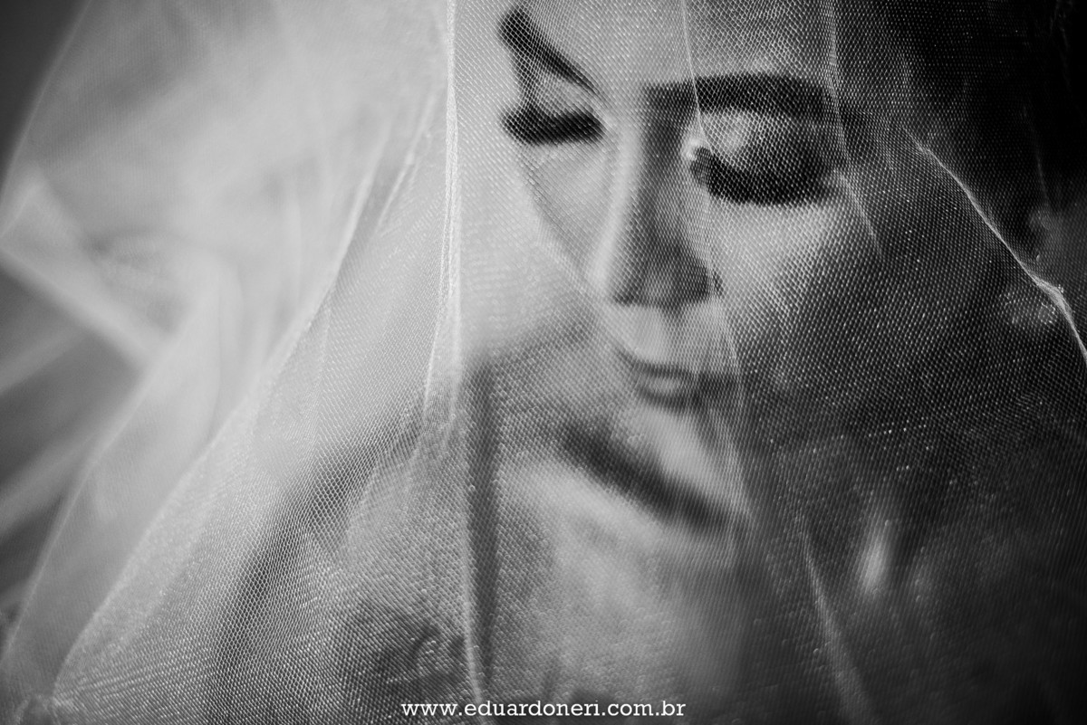 Making of da noiva no salão de Carol e Andressa Chirnev