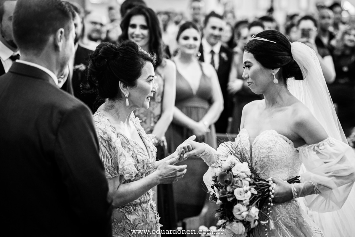 Casamento realizado no Santuário Santa Terezinha em Bandeirantes no Paraná