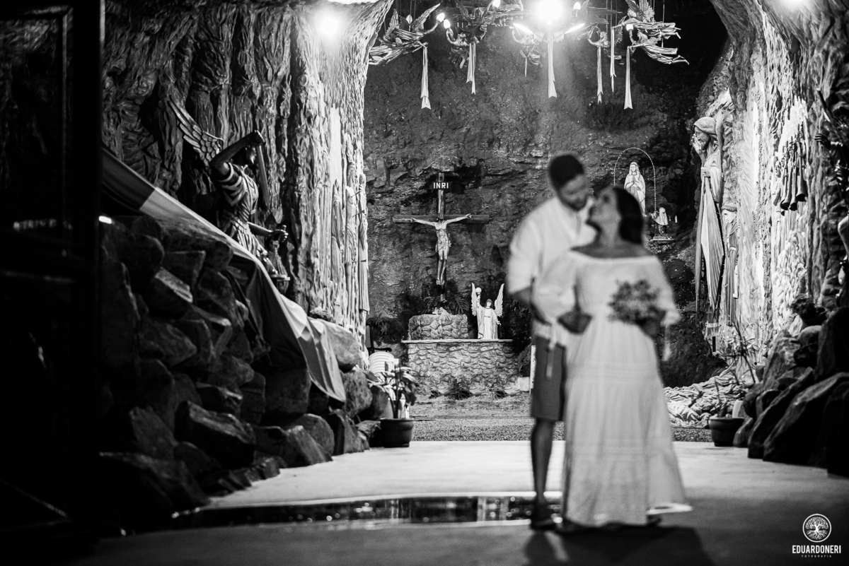 Ensaio da gruta de São Miguel Arcanjo em Bandeirantes Paraná