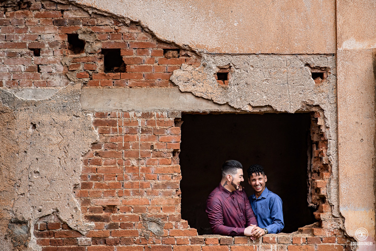 ensaio pre wedding homo afetivo, ensaio gay, pre wedding gay na fazenda Yara em bandeirantes no paraná