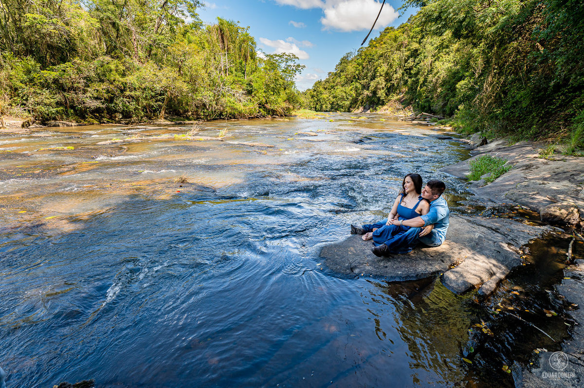 Ensaio Pre Casamento em Sapopema no Paraná, no Salto das Orquídeas