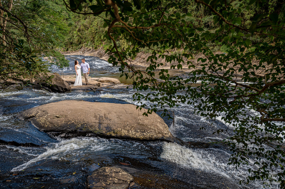 Ensaio Pre Casamento em Sapopema no Paraná, no Salto das Orquídeas