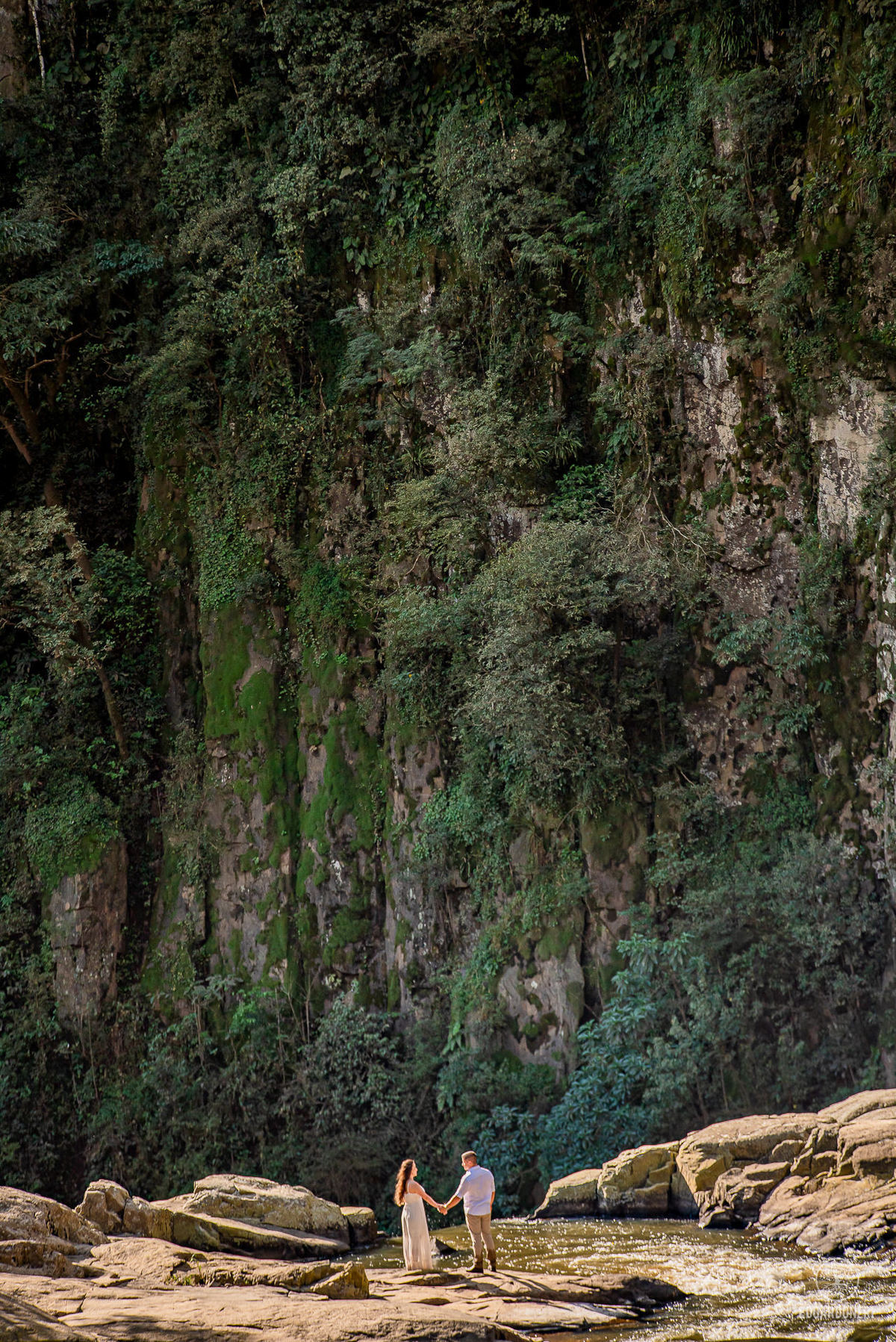 Ensaio Pre Casamento em Sapopema no Paraná, no Salto das Orquídeas