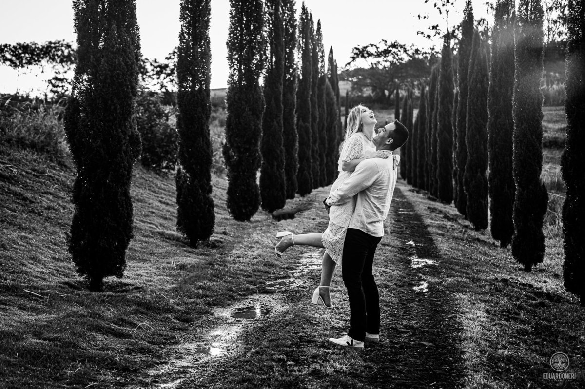 Ensaio realizado em Cornélio Procópio no salão de eventos Quinta da Oliva, Save the Date