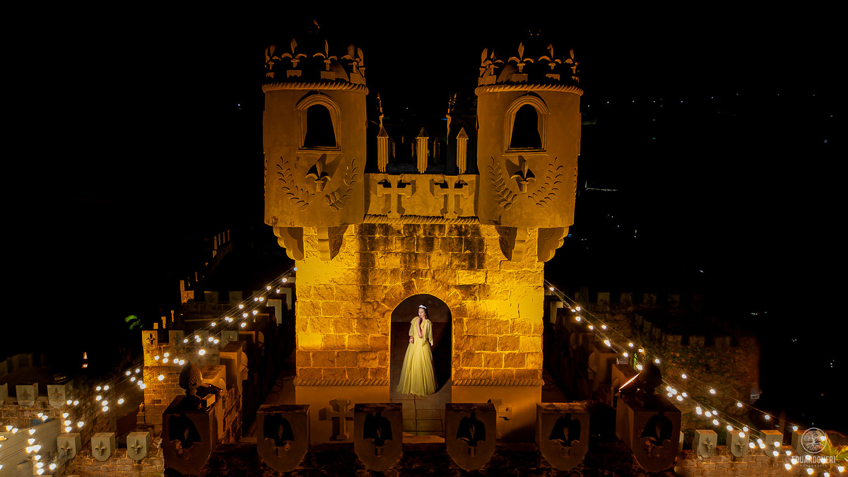 Fotografia de aniversário de 15 anos na Vinícola Ladorni em Bandeirantes no Paraná, fotografia de aniversário de 15 anos em Londrina