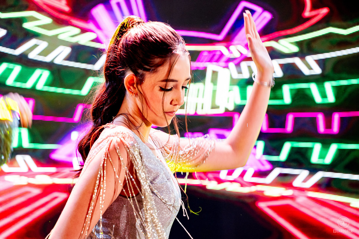 Fotografia de aniversário de 15 anos na Vinícola Ladorni em Bandeirantes no Paraná, fotografia de aniversário de 15 anos em Londrina