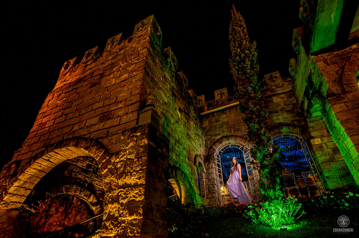 Fotografia de aniversário de 15 anos na Vinícola Ladorni em Bandeirantes no Paraná, fotografia de aniversário de 15 anos em Londrina