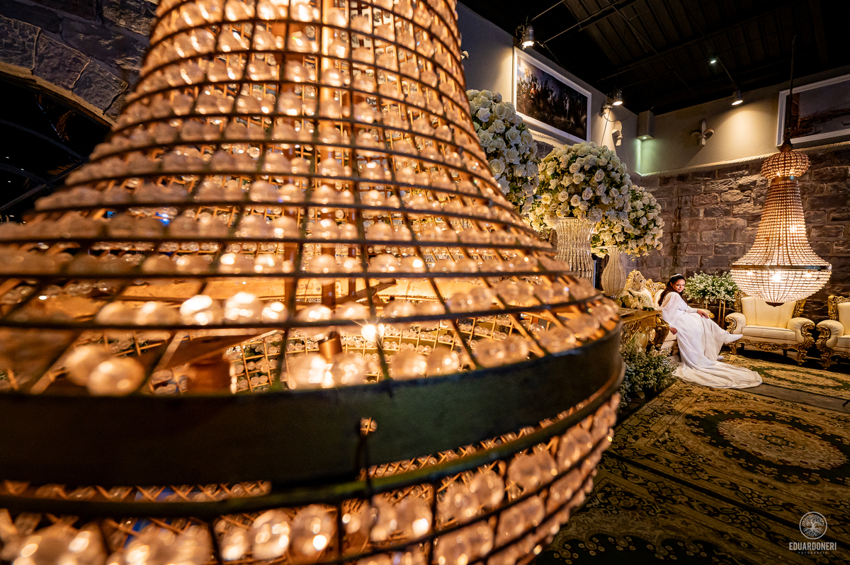 Casamento realizado no Castelo da Vinícola LaDorni em Bandeirantes no Paraná, muita festa e muita emoção neste dia incrível para o casamento de Davi e Geovana
