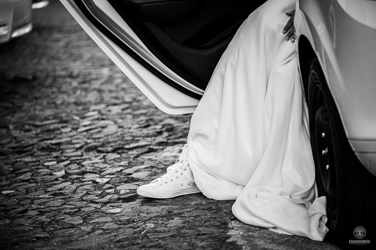 Casamento realizado no Castelo da Vinícola LaDorni em Bandeirantes no Paraná, muita festa e muita emoção neste dia incrível para o casamento de Davi e Geovana