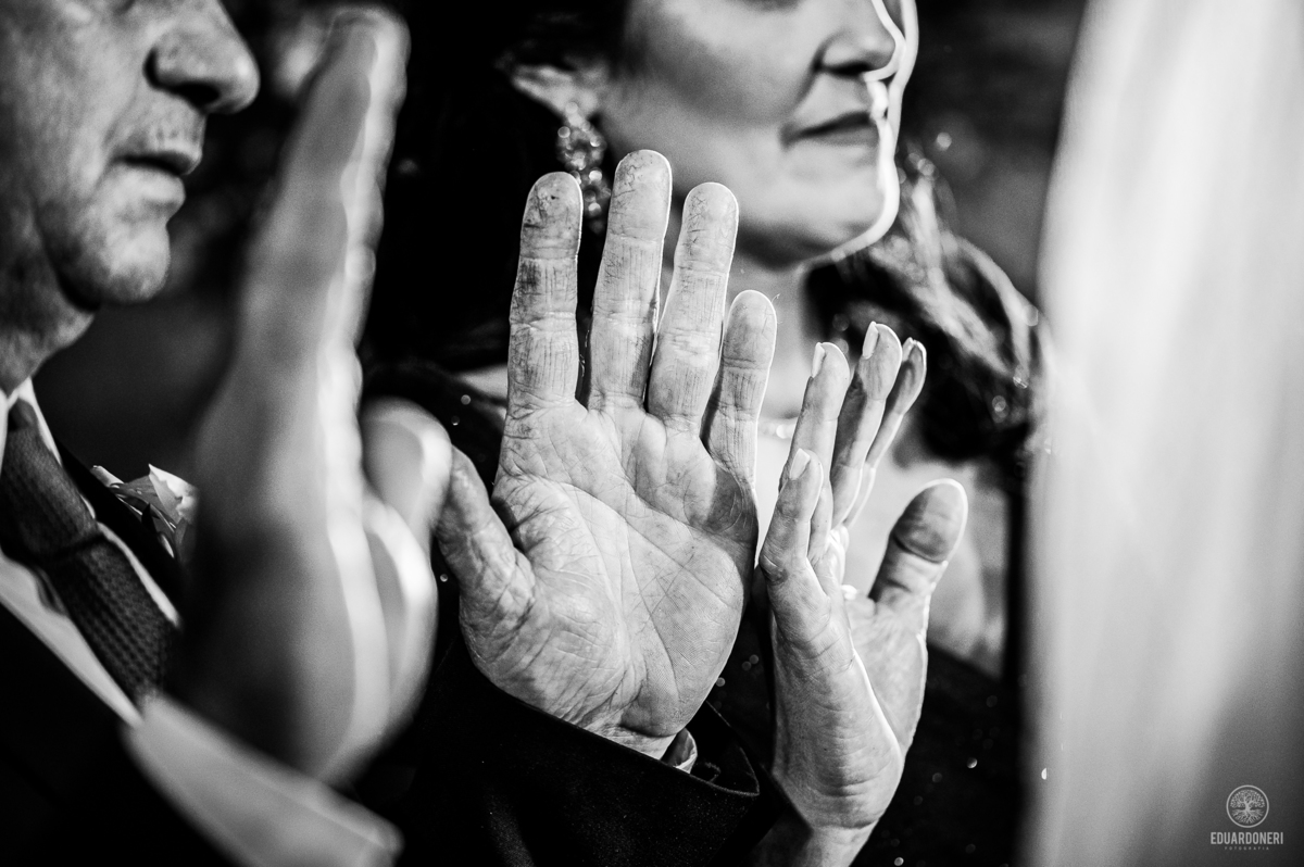 Casamento realizado no Castelo da Vinícola LaDorni em Bandeirantes no Paraná, muita festa e muita emoção neste dia incrível para o casamento de Davi e Geovana